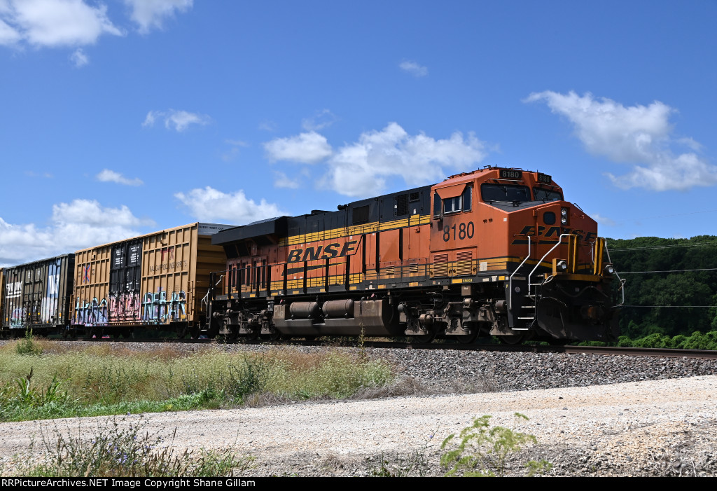 BNSF 8180 Dpu